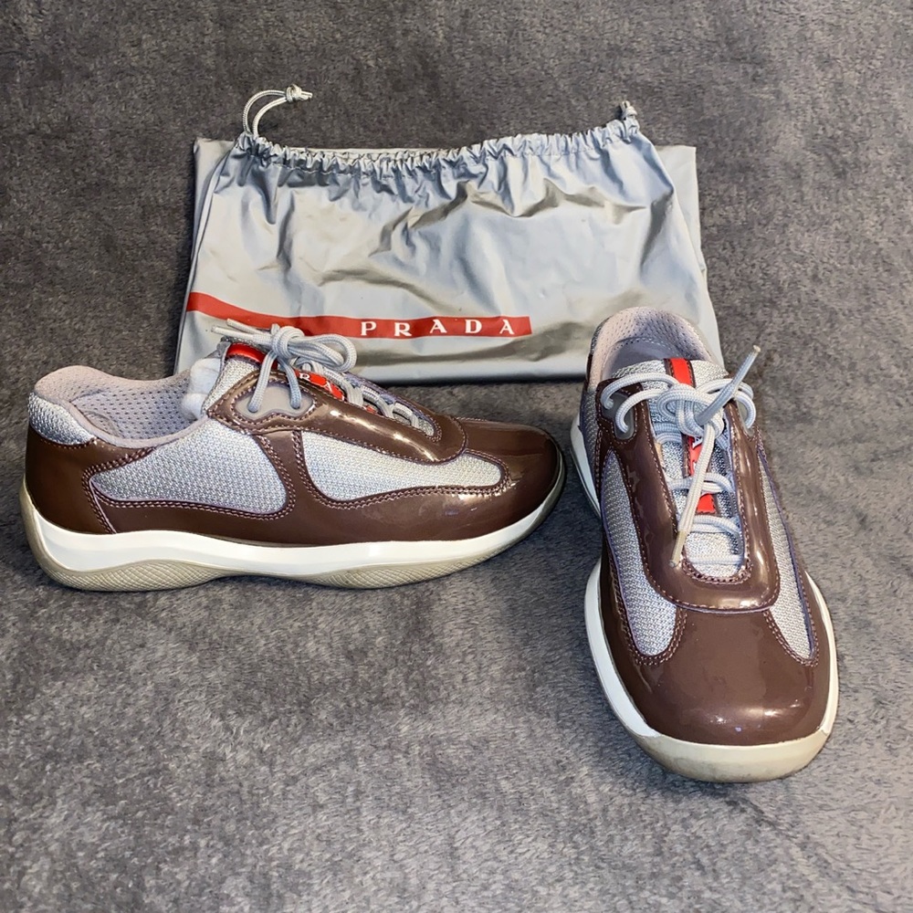 **** PRADA SNEAKERS ****